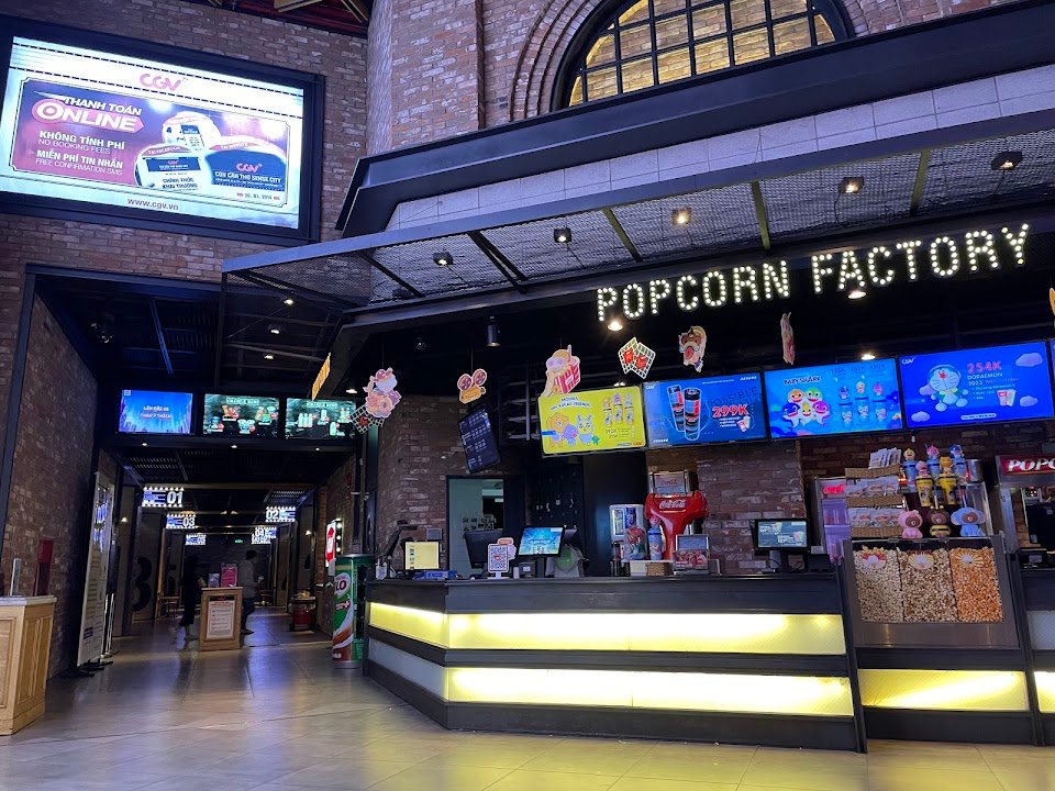 CGV Vincom Plaza Sơn La - TTTM Vincom Sơn La, Trường Chinh, P. Quyết Thắng, Sơn La