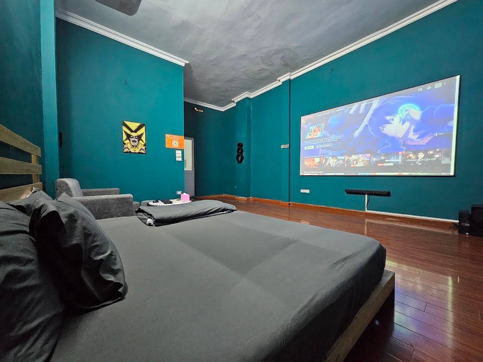 GÂU – CAFE PHIM - 41 Ng. 24 P. Phan Văn Trường, Dịch Vọng Hậu, Cầu Giấy, Hà Nội