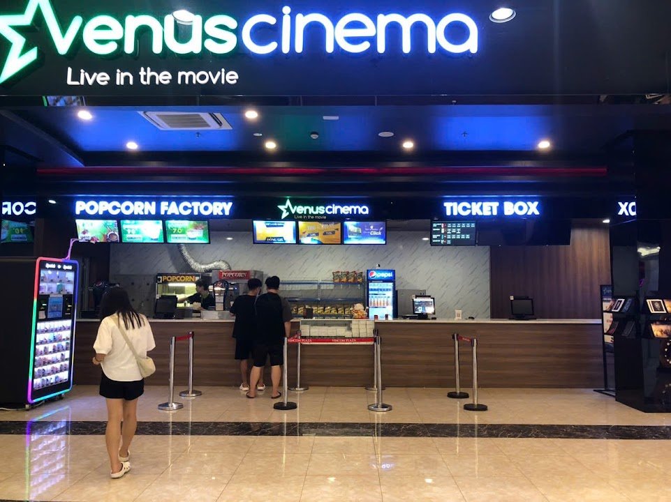 Venus Cinema Hoa Binh - TTTM Vincom Hoà Bình, Cù Chính Lan, Đồng Tên, Hòa Bình, 350000
